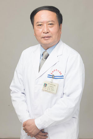 杜乃立主任 济南市中心医院心内科副主任 主任医师 硕士研究生导师